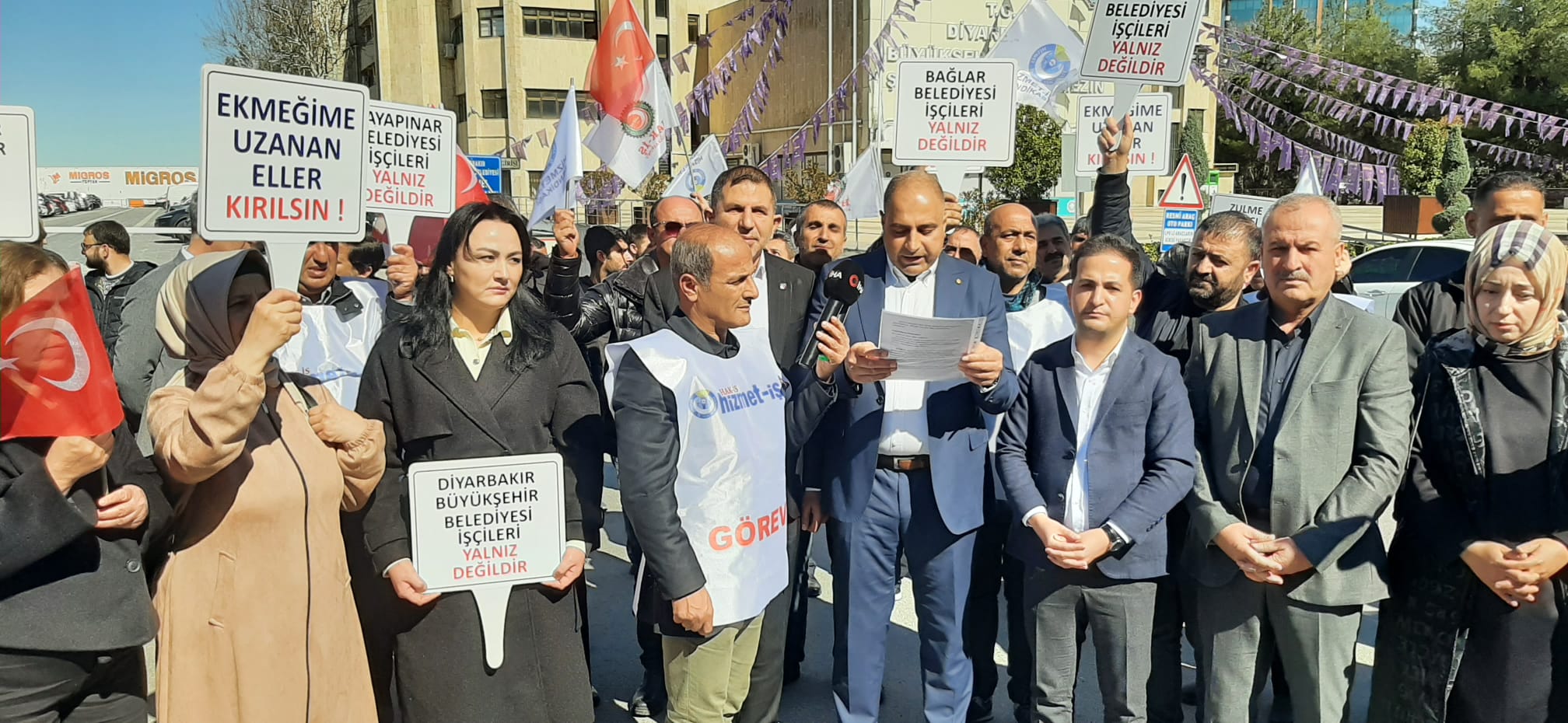 615 GÜNDÜR ADALET BEKLİYORLAR
