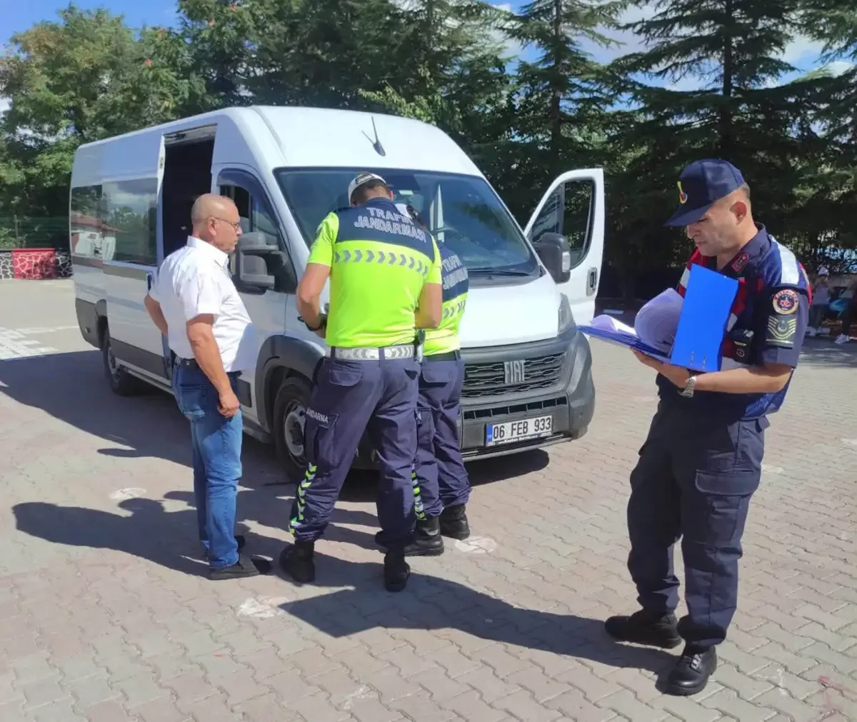 Güdül’de öğrenci servislerine denetim