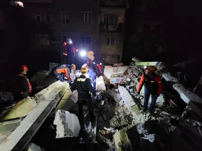 Zonguldak’ta bina çökmesi: Enkaz altındaki vatandaşın cansız bedenine ulaşıldı